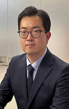 【写真】トウコべ・キョウコべ塾長 佐藤 壮夫